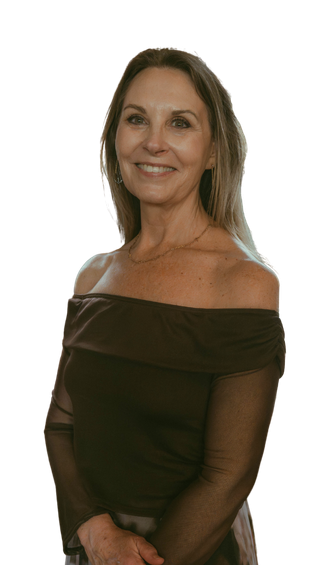 Kim Arnold at Arnold Jewelers (1)