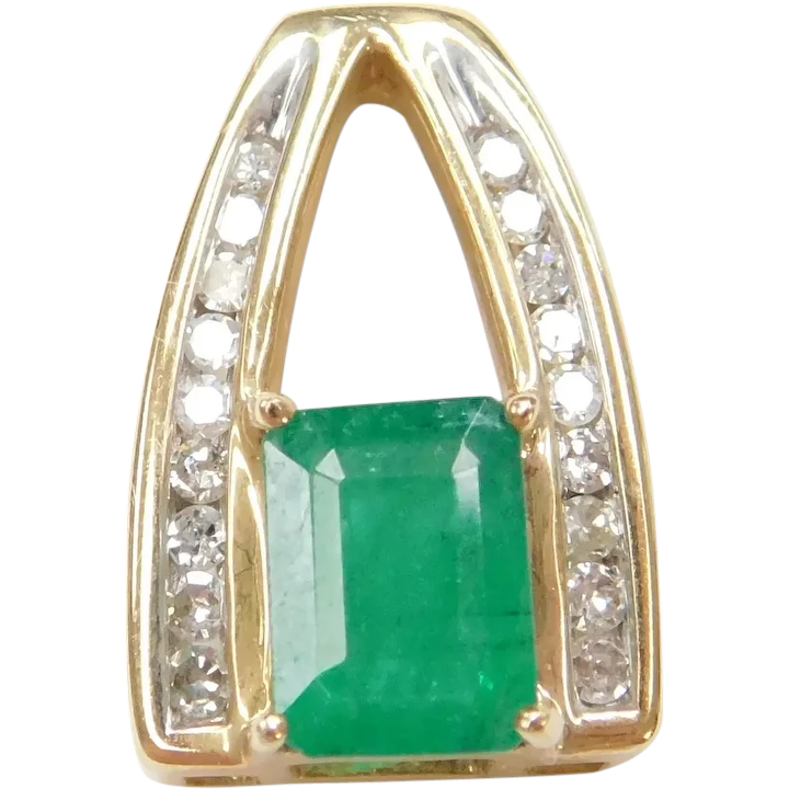 1.13 ctw Natural Emerald and Diamond Pendant 14k Gold