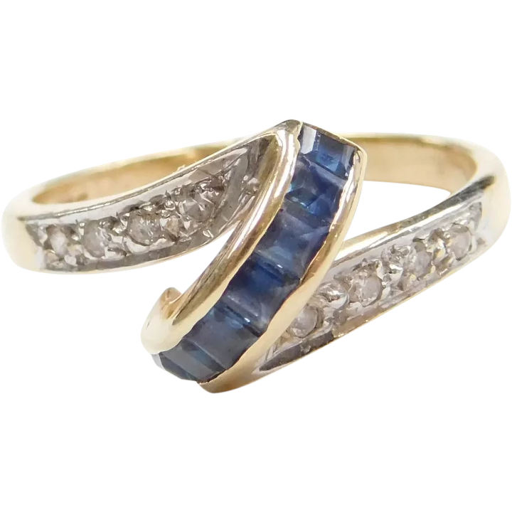 .54 ctw Sapphire and Diamond Bypass Gold Ring