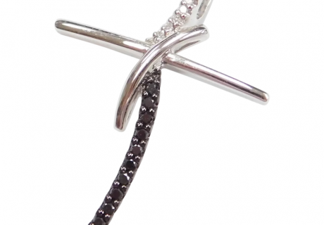 14k White Gold .25 ctw Black and White Diamond Cross Pendant