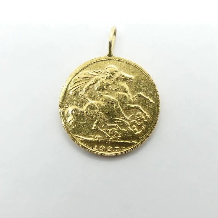 1911 Yellow Gold Full Sovereign Coin Pendant | Miltons Diamonds