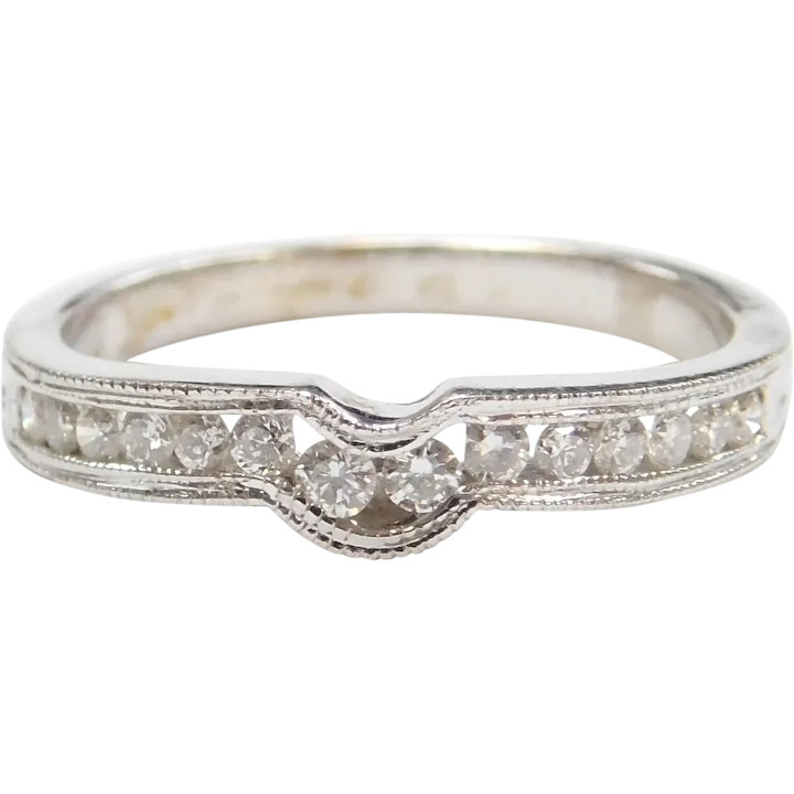 .28 ctw Diamond Wedding Ring 18k