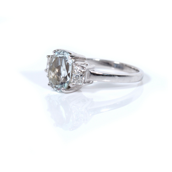 Aquamarine & Trapezoid Diamond Ring 3.05 tgw (1)