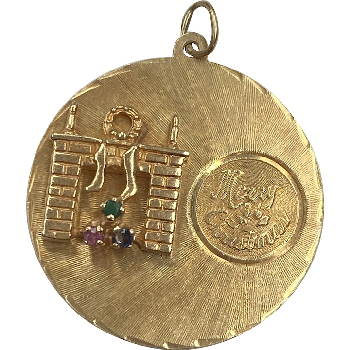 Big Vintage Jeweled Christmas Charm 14K Gold, Decorated Fireplace