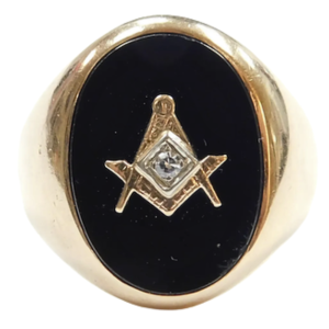 Black Onyx Masonic Vintage Men's Ring 14K Yellow Gold side (2)