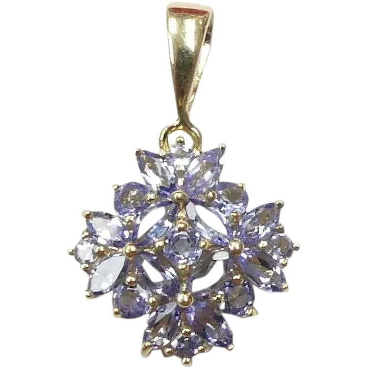 Cool 1.5 ctw Iolite Cluster Pendant 14K Yellow Gold