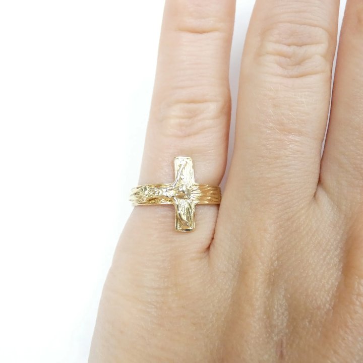 Buy Cross Rings | Made with BIS Hallmarked Gold | Starkle
