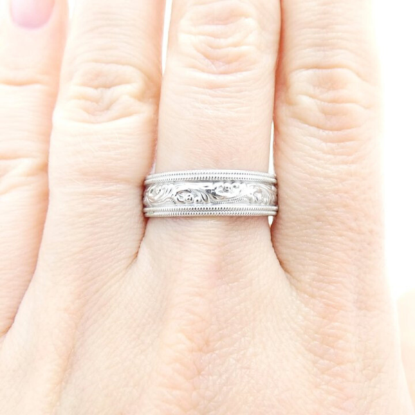 Detailed Milgrain-Edge Men's Wedding Band Platinum Worn