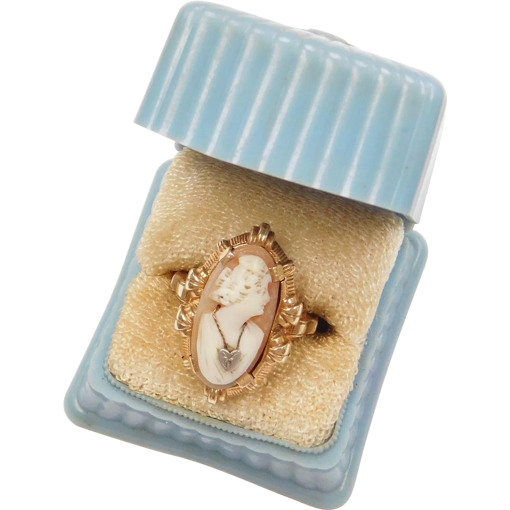 Edwardian 10k Gold Carved Shell Cameo Ring with Original Box