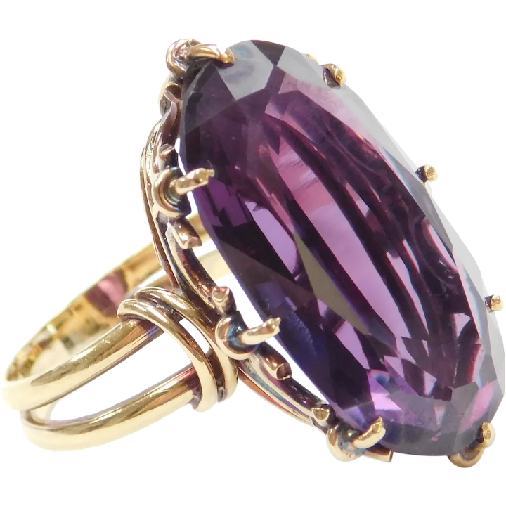 Edwardian 19.00 Carat Purple Sapphire Ring 18k Gold