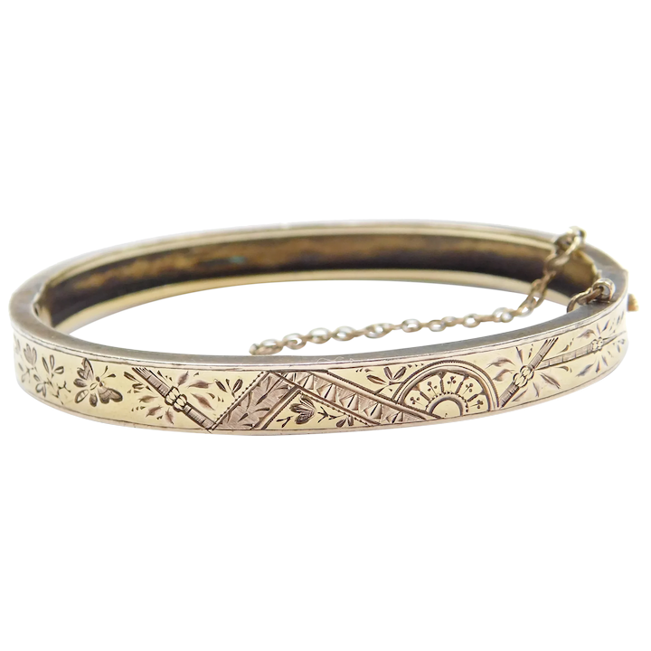 Edwardian Gold Etched Design and Butterfly Hinged Bangle Bracelet