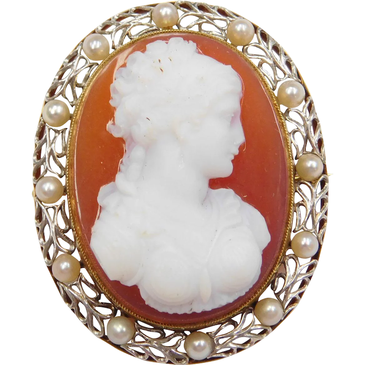 Edwardian Cameo Pendant / Pin with Seed Pearl Detail 14k Gold