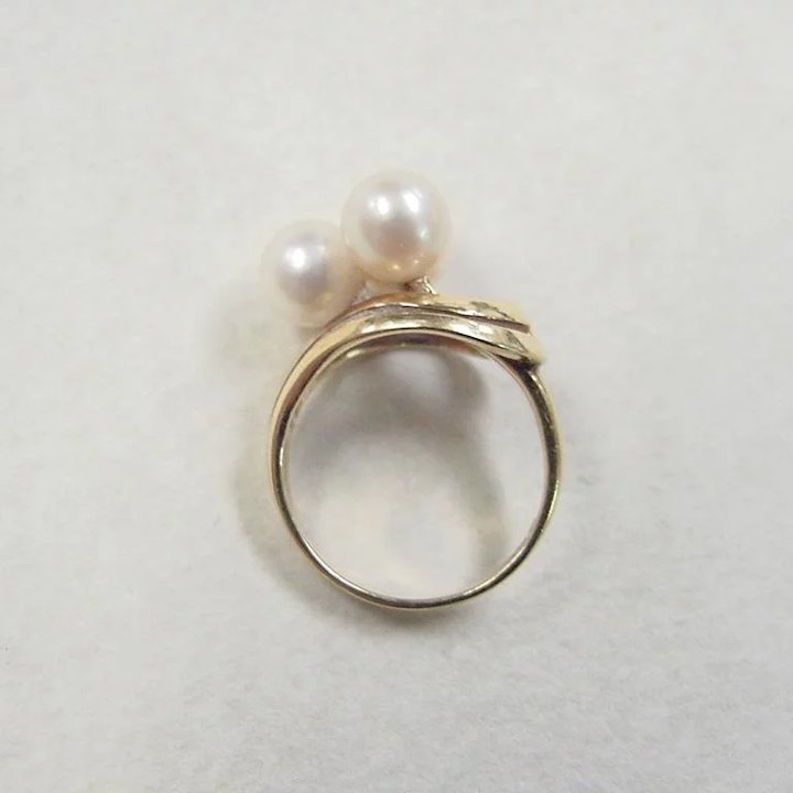 Luna Estrella Dark Moon White Pearl Ring Silver | Esoteric Luxury Jewellery