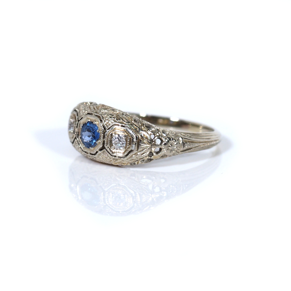 Art Deco Ceylon Sapphire & Diamond Ring