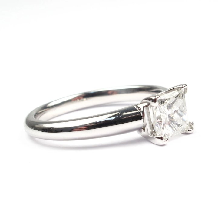 2 Carat Diamond Rings | Tiffany & Co.