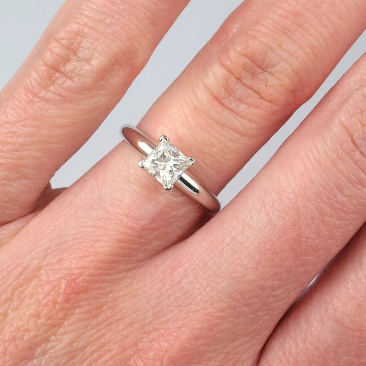 Princess-cut Diamonds & Princess-cut Engagement Rings | Kay