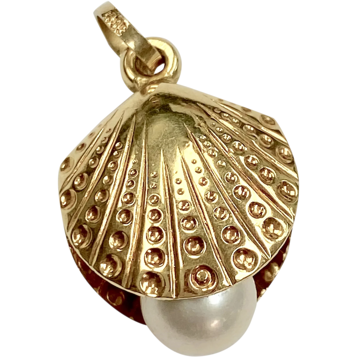 Scallop Shell & Cultured Pearl Vintage Charm 14K Gold