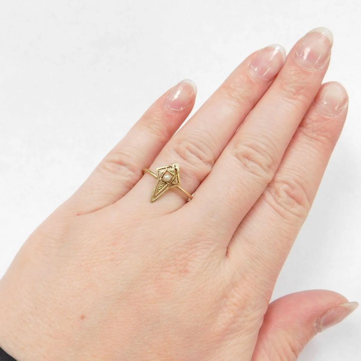 Edwardian .16ct. Diamond & Seed Pearl Antique Wedding - Fashion Ring Y–  Gesner Estate Jewelry