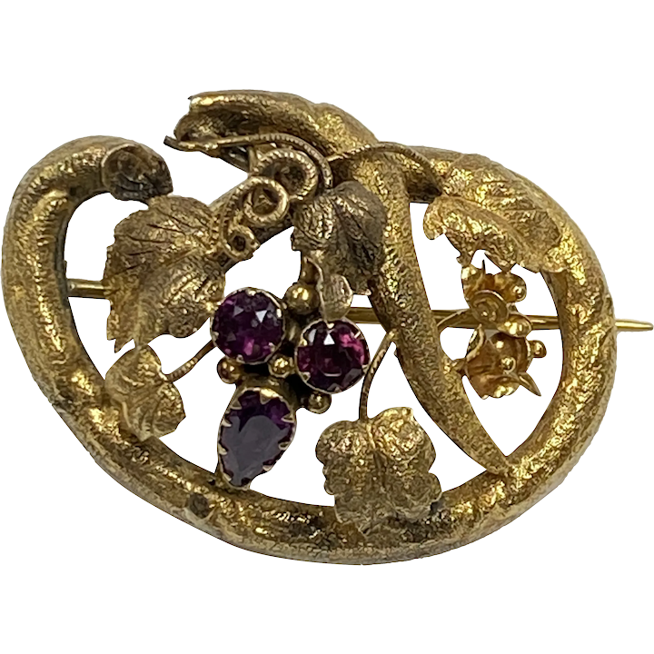 Victorian Brooch Pendant Aesthetic Grape Motif 10K Gold and Amethyst Glass