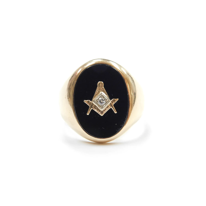Lot - 14K Gold & Diamond Masonic Ring
