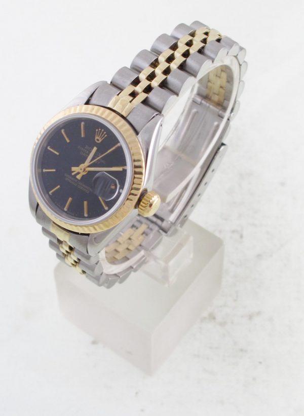 Pre-Owned Rolex 1971 Ladies Two Tone Gold Datejust 26MM Watch With Black Dial And Fluted Bezel Model#6916 Right View