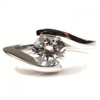 Custom solitaire engagement ring