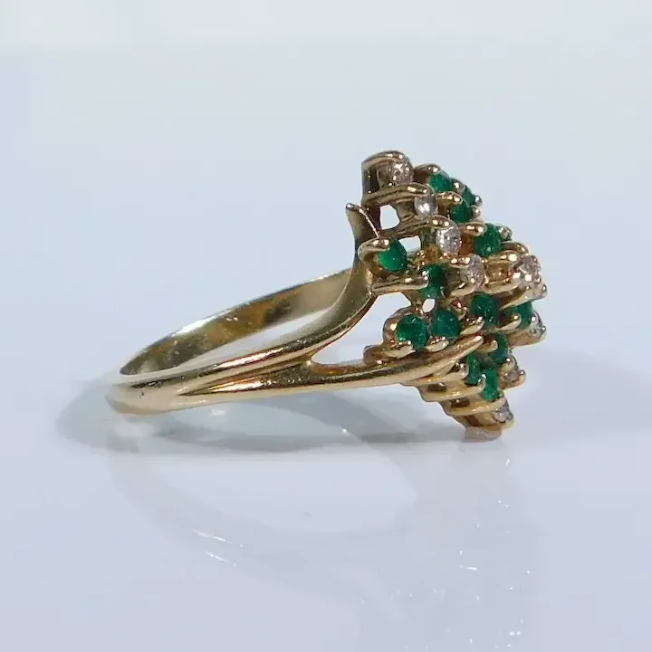 Gem And Harmony 1/2 Carat (ctw) Natural Emerald Ring in 14K White Gold with  Diamonds 1/6 Carat (ctw)