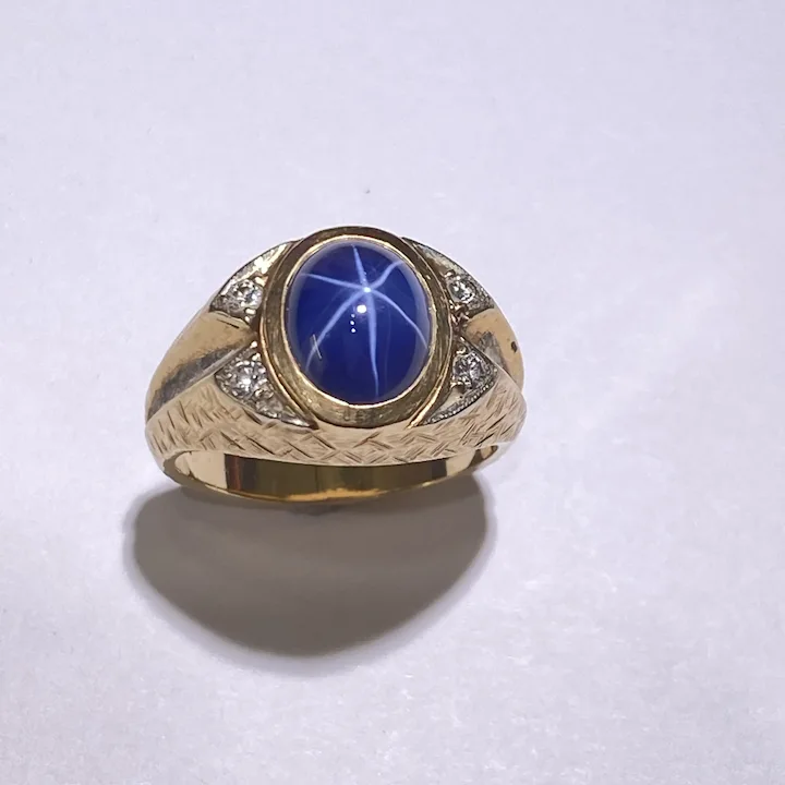 Vintage 14K WG Linde Blue Sapphire Star Ring with Diamonds Size 3.5 Circa  1960 - Colonial Trading Company
