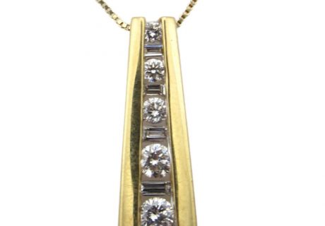 Tapered .41ctw Diamond Ladder Pendant Necklace 14K Gold