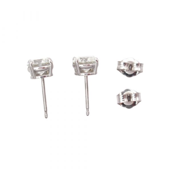 1.50 carat diamond stud earrings back