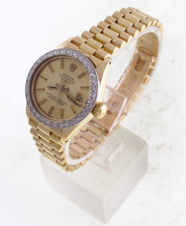 Pre-Owned Ladies Vintage Rolex Presidential (1972) 18kt Yellow Gold Model 6920 right