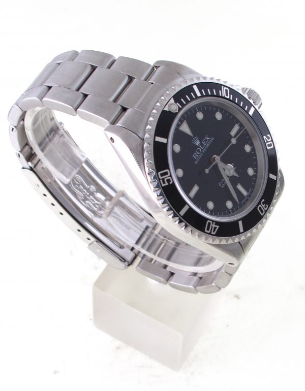 Pre-Owned Rolex No Date Submariner (2002) Stainless Steel 14060M Left
