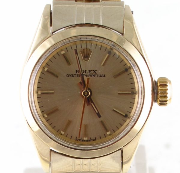Vintage Rolex Date (1973) 14k Yellow Gold 6719 Front Close