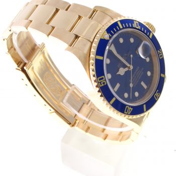 Pre-Owned Rolex Submariner Gold (2004) 18kt 16618 Left