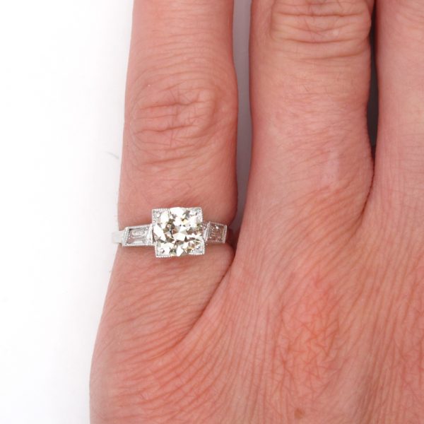Art Deco 1.50 carat Diamond Platinum Engagement Ring with Parallelogram Worn
