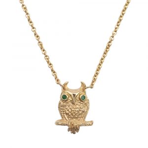 Yellow Gold Owl Station Necklace Emerald Eyes Closeup