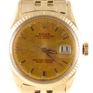 Pre-Owned Vintage Rolex 36MM Datejust (1960) 18kt Yellow Gold Model 1601 front Close
