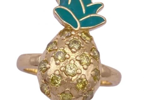 Fun Pineapple Ring 14K Gold Peridot and Enamel Detail