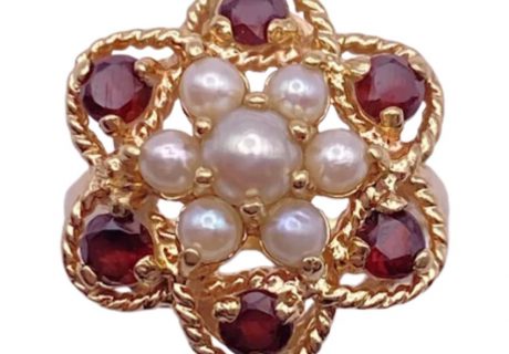 Romantic Flower Design Cultured Pearl and Garnet Ring 14K Gold
