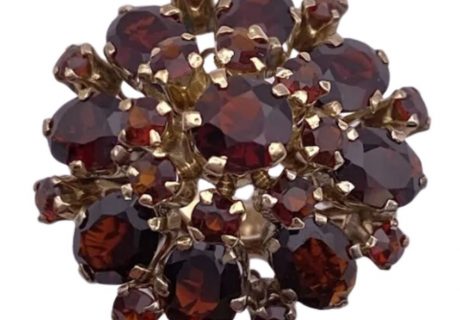 Siam Garnet Cluster Vintage Ring 14K Gold 7.53 Carats TW