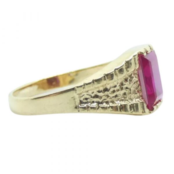 .75 ct Lab Ruby Solitaire Band Ring 14k Yellow Gold side