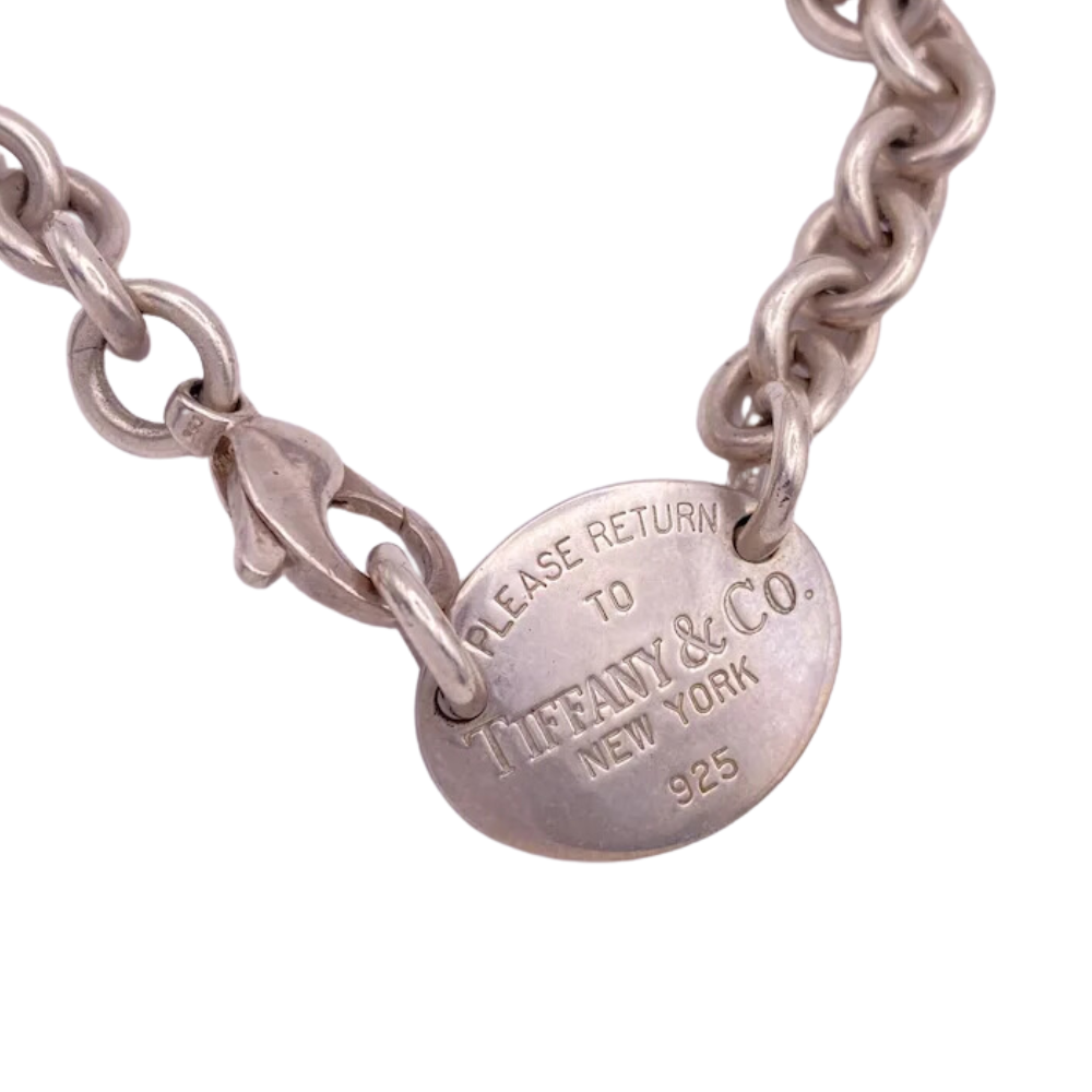 Buy Tiffany & Co “Return to Tiffany” Oval Tag Necklace Buy Tiffany & Co “Return to Tiffany” Oval Tag Necklace