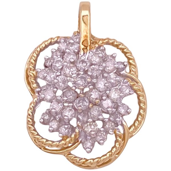 0.56ctw Diamond Cluster Pendant 14K Gold