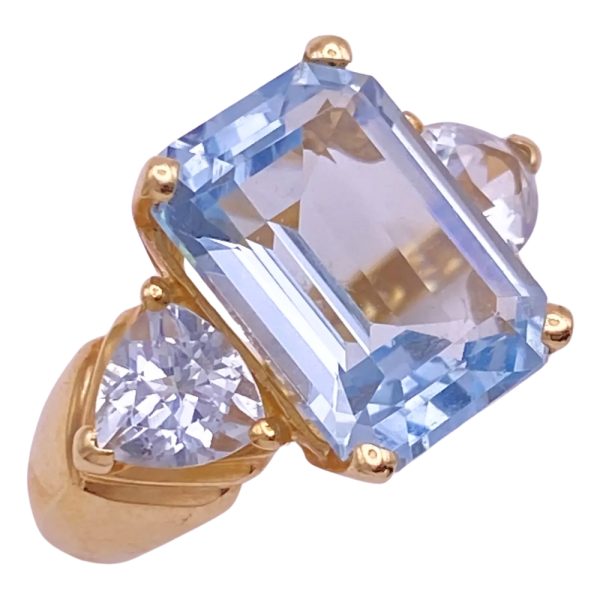 9.30ctw Aquamarine Statement Ring 14K Gold side