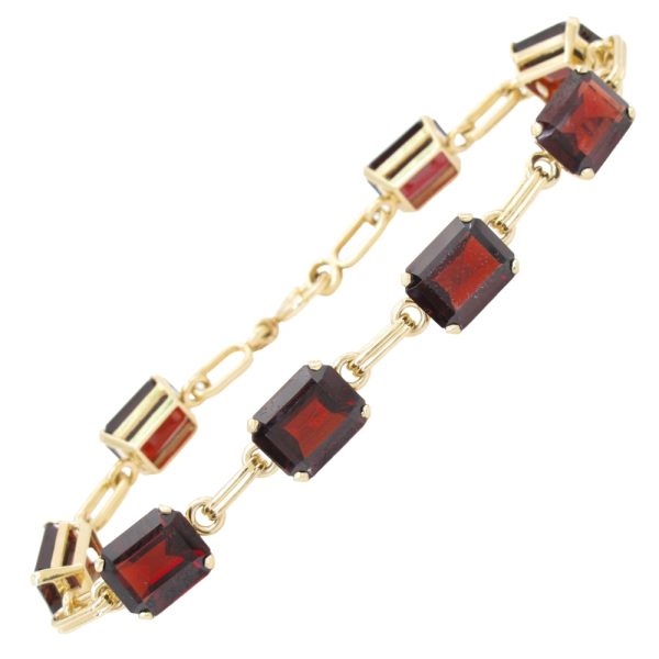 31.12ctw Garnet Bracelet 14K Gold 7.25 Length