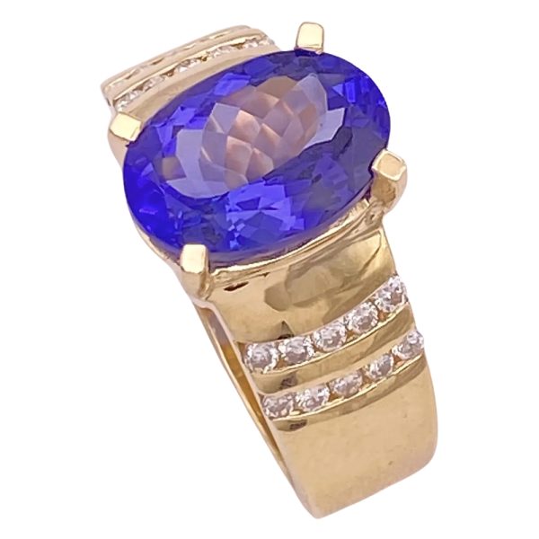 4.30ctw Tanzanite Ring with Diamond Accents 14K Gold side