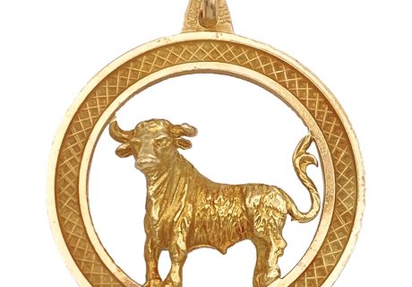 Vintage Taurus Bull Pendant 18K Gold