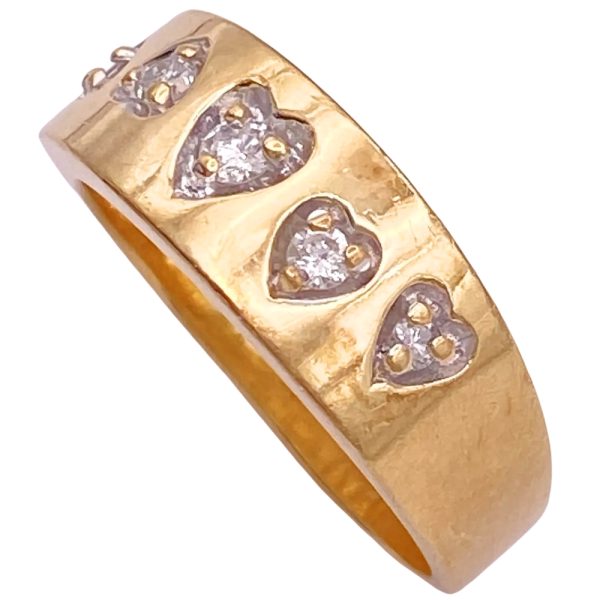 0.18ctw Diamond Heart Band Ring 14K Gold side