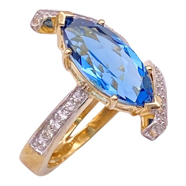 4.24ctw London Blue Topaz Ring 14K Gold side