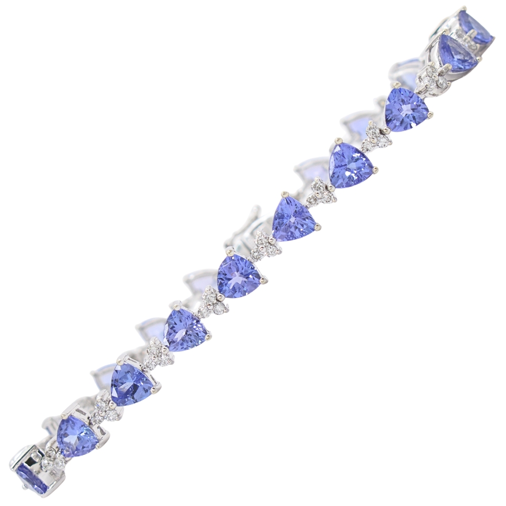 8.93ctw Tanzanite Line Bracelet 14K White Gold